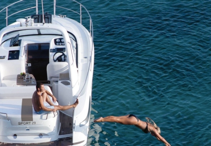 Hvorfor bør du overveje et marine LiFePO₄-batteri til dit fartøj?